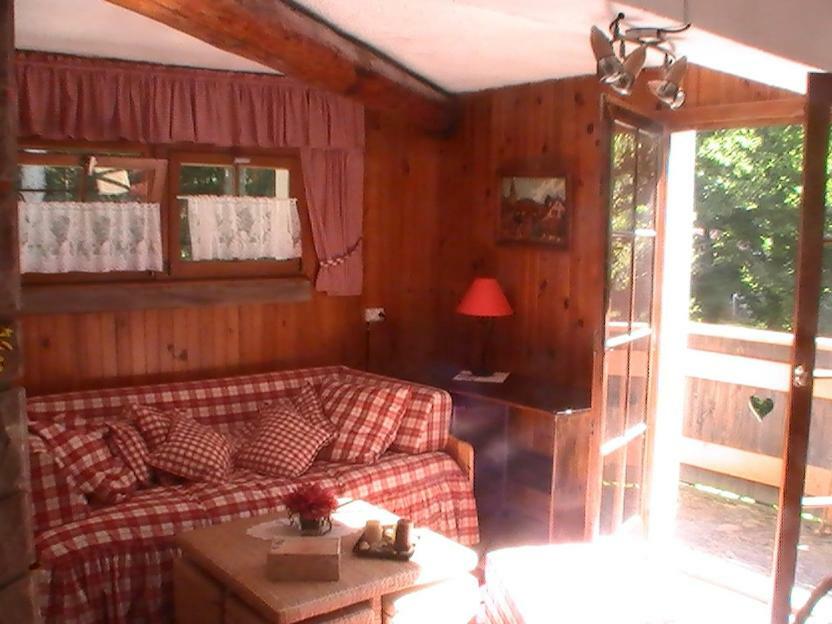 Gîte de la baerenbach Haselbourg Exterior foto